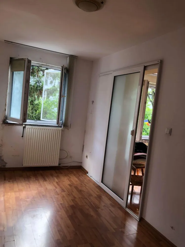 BRASADAS vinde ap 2 cam etaj 2/4 Micro 14. - Agenția imobiliara BRASADAS vinde apartament cu doua camere la etajul 2/4 în Micro 14.
Www.brasadas.com.