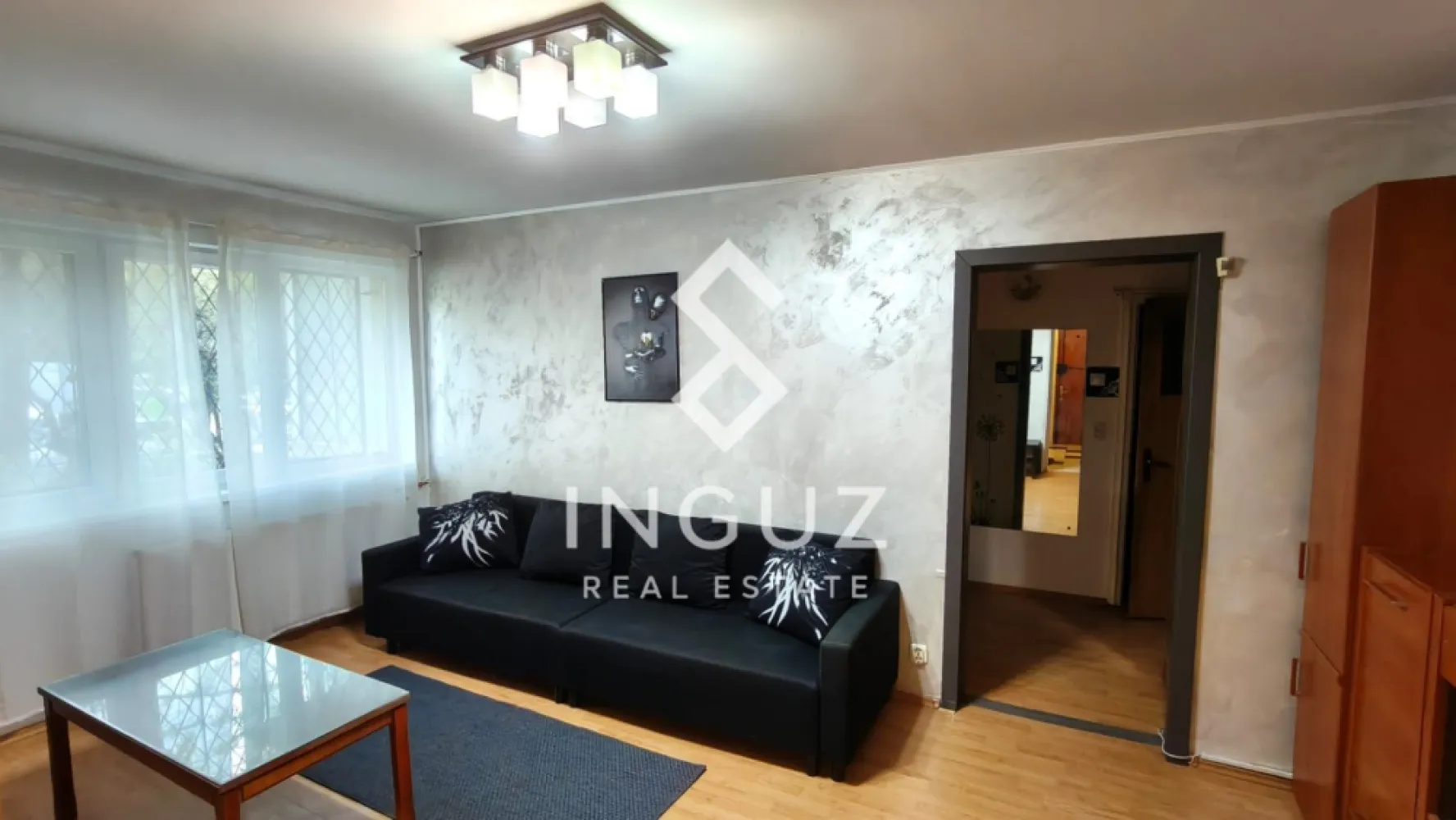 Închiriez apartament 2 camere | Baicului – Sector 2, București - Închiriez apartament 2 camere | Baicului – Sector 2, București

Preț: 450 € / lună
Garanție: 450 €
Disponibil: Imediat

Detalii proprietate:

Tip: Apartament 2 camere
Suprafață utilă: 50 mp
Etaj: 4 / 4
An construcție: 1987
Stare: Complet mobilat și utilat, gata de mutare
Încălzire: Centralizată

Facilități:

Balcon
Debara
Bucătărie separată

Localizare:

Zona Baicului, Sector 2
Adresă: Str. Liviu Rebreanu nr. 6, Bloc B1
Aproape de Mega Mall, Veranda Mall, magazine și centre comerciale
Acces facil la mijloace de transport