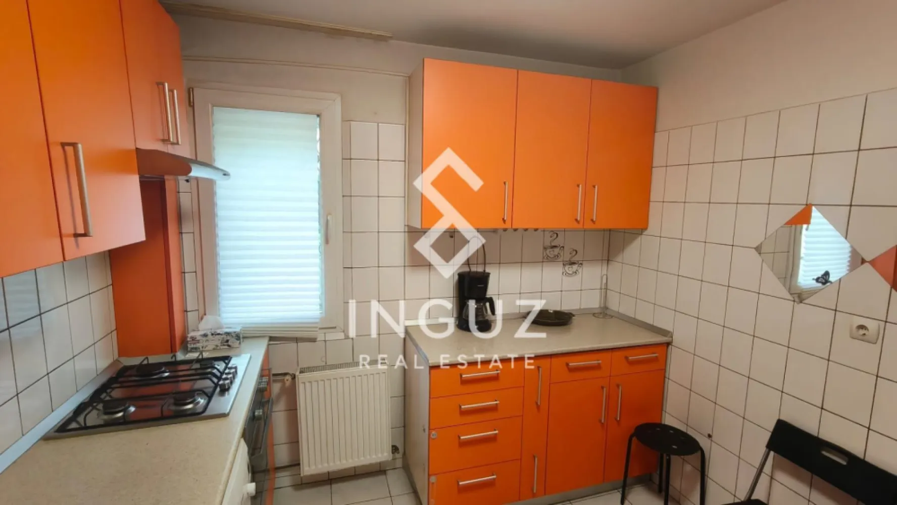 Închiriez apartament 2 camere | Baicului – Sector 2, București - Închiriez apartament 2 camere | Baicului – Sector 2, București

Preț: 450 € / lună
Garanție: 450 €
Disponibil: Imediat

Detalii proprietate:

Tip: Apartament 2 camere
Suprafață utilă: 50 mp
Etaj: 4 / 4
An construcție: 1987
Stare: Complet mobilat și utilat, gata de mutare
Încălzire: Centralizată

Facilități:

Balcon
Debara
Bucătărie separată

Localizare:

Zona Baicului, Sector 2
Adresă: Str. Liviu Rebreanu nr. 6, Bloc B1
Aproape de Mega Mall, Veranda Mall, magazine și centre comerciale
Acces facil la mijloace de transport