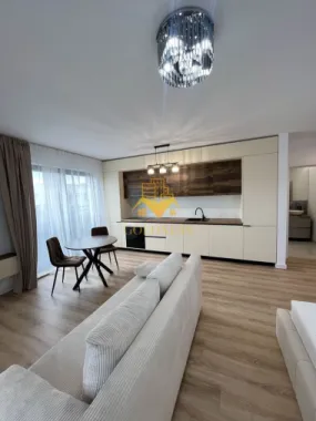 1 camera, Intre Lacuri, Premium, Prima închiriere, FSEGA, Iulius Mall