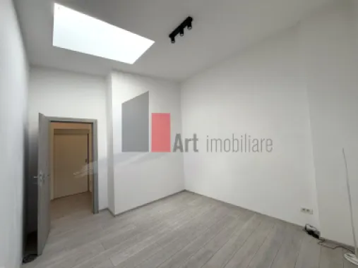 Apartament 3 camere tip Duplex - zona Calea Calarasilor/Popa Nan