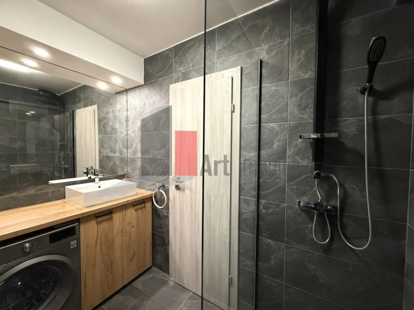 Apartament 3 camere tip Duplex - zona Calea Calarasilor/Popa Nan