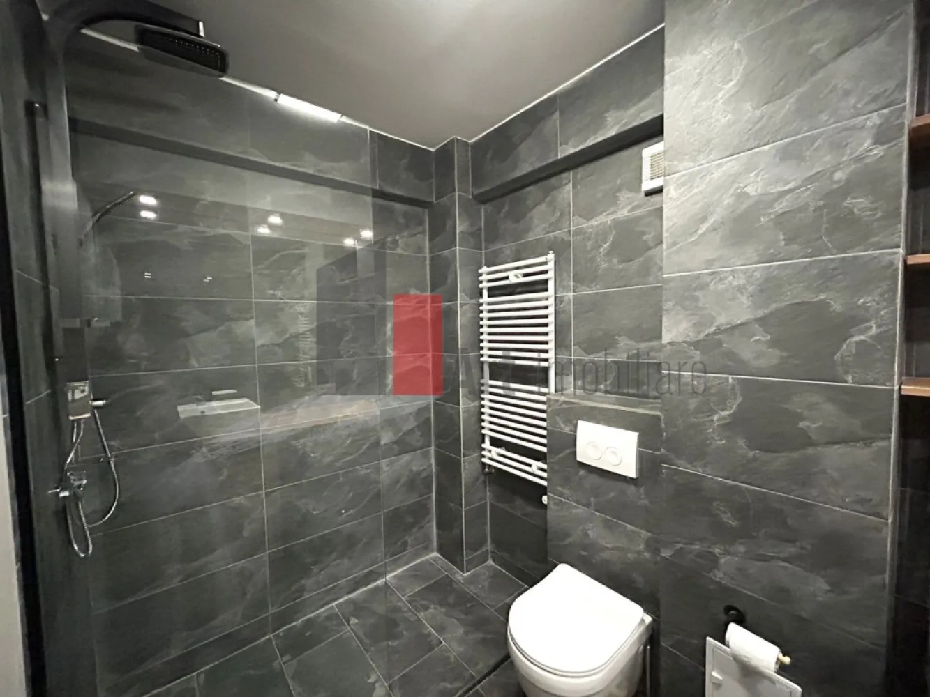 Apartament 3 camere tip Duplex - zona Calea Calarasilor/Popa Nan