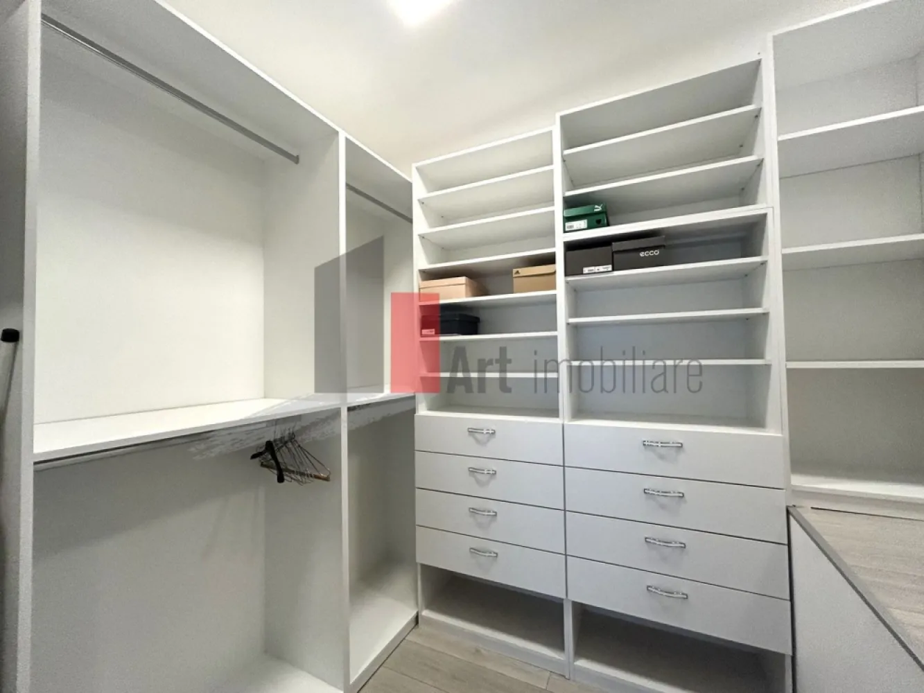 Apartament 3 camere tip Duplex - zona Calea Calarasilor/Popa Nan