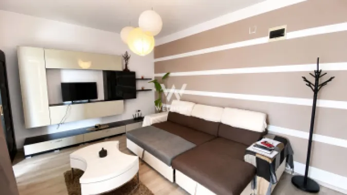 Logo Welhome Imobiliare logo