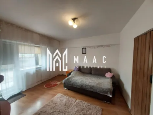 Logo MAAC IMOBILIARE logo