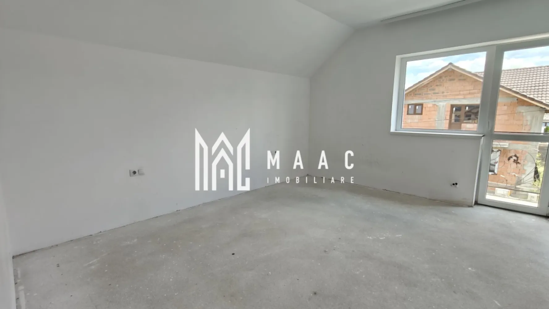 Casă individuală I 120mpu I 5 camere I Curte 300mp I Cristian