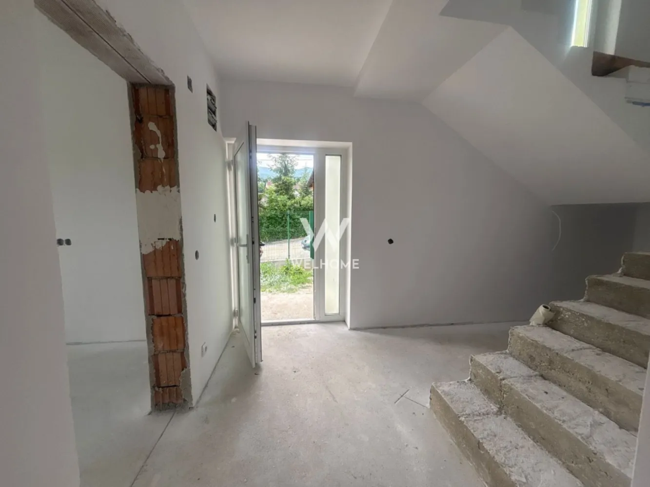 Casa individuala Teren 705 mp Tocile-Sibiu.