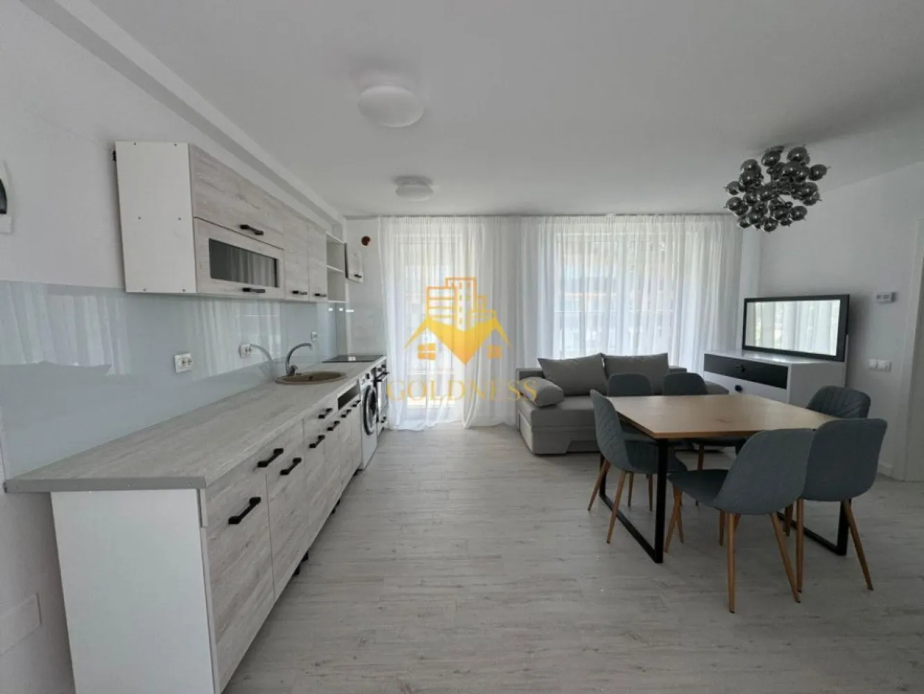 3 camere, prima inchiriere, parcare,Baciu zona Galaxiei,Calea Baciului