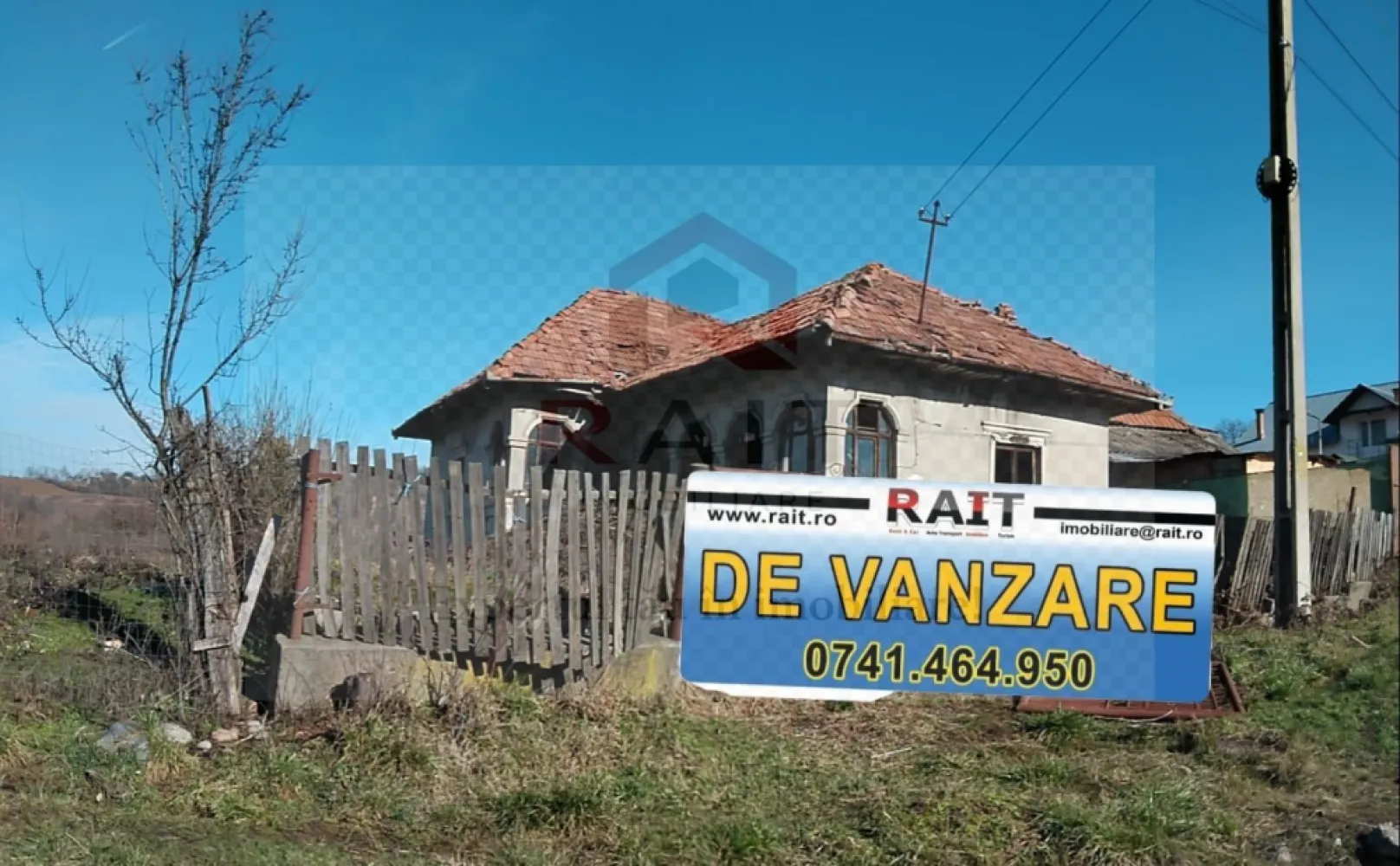 Teren de vânzare intravilan-extravilan comuna Tigveni jud.Arges - Cauți liniște, aer curat și un loc perfect pentru casa ta de vis sau o investiție inspirată? Acest teren de 1.683 mp situat în Tigveni, județul Argeș îți oferă exact asta!
✅ Deschidere generoasă la drum asfaltat (~16 ml)
✅ Utilități la doar câțiva metri.
✅ Teren împrejmuit
✅ Construcție existentă (demolabilă) – ideal pentru a începe rapid un nou proiect
✅ Zonă liniștită, cu vedere panoramică
✅ Acces facil și iluminat stradal
📍 Locație excelentă pentru locuință permanentă, casă de vacanță sau investiție.
💰 Preț atractiv: 20.000 € (negociabil)
📅 Disponibil imediat!
Dacă îți dorești un loc unde natura se îmbină perfect cu accesibilitatea, acesta poate fi începutul unui nou capitol pentru tine.
 Scrie-ne în privat pentru detalii și programarea unei vizionări!