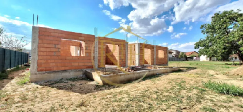 Oferim spre vanzare Duplex 3 camere, separat între unități, Giroc, 0% Comision