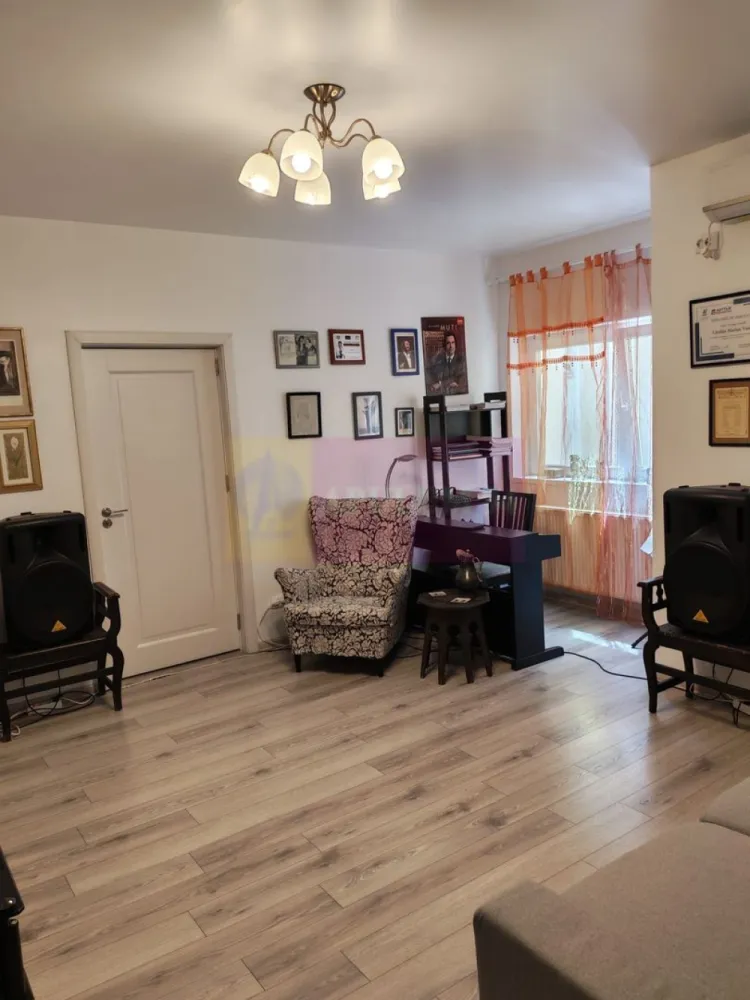 Foisorul de Foc-Mosilor, apartament de 2 camere