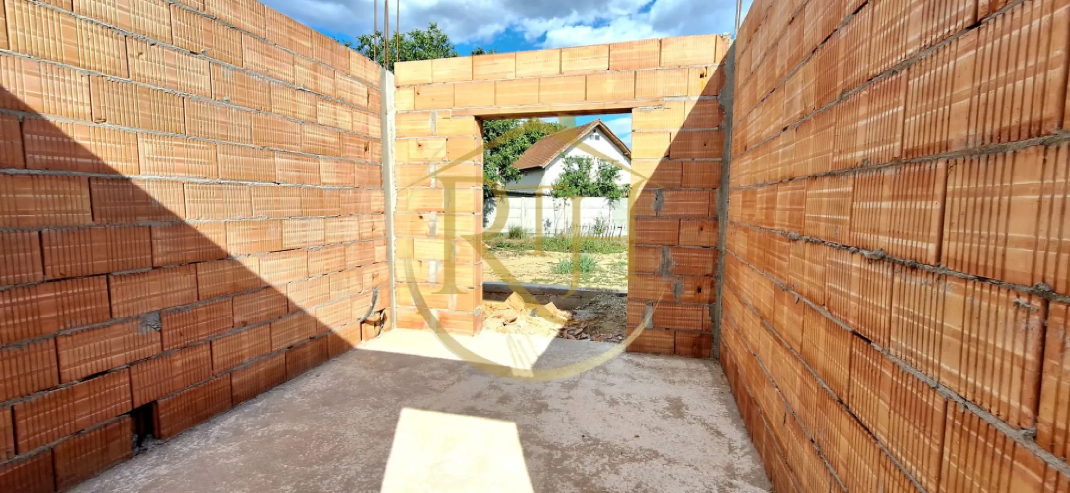 Oferim spre vanzare Duplex 3 camere, separat între unități, Giroc, 0% Comision