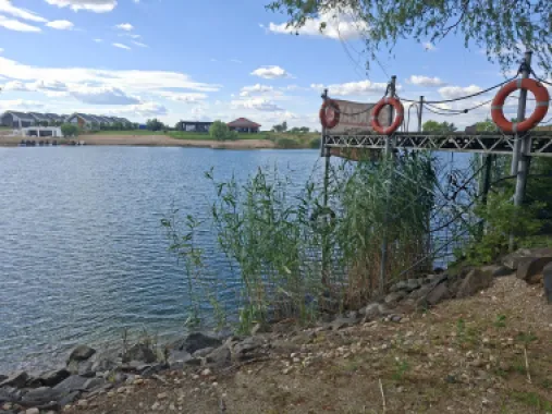 BRASADAS vinde casa cu iesire la lac