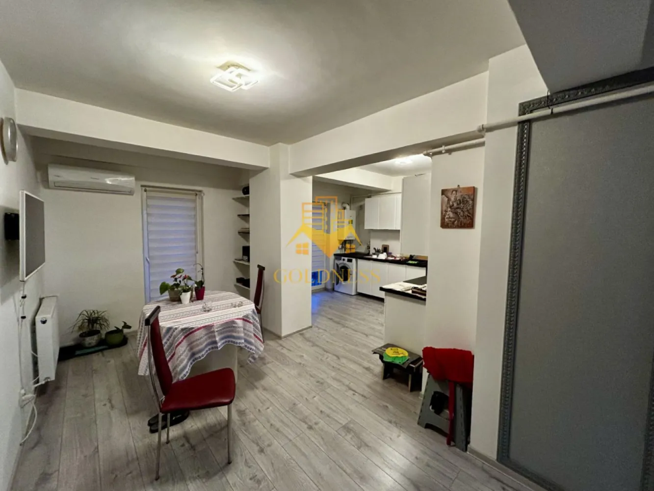 3 camere, modern, parcare, Floresti Zona Avram Iancu, Mega Image