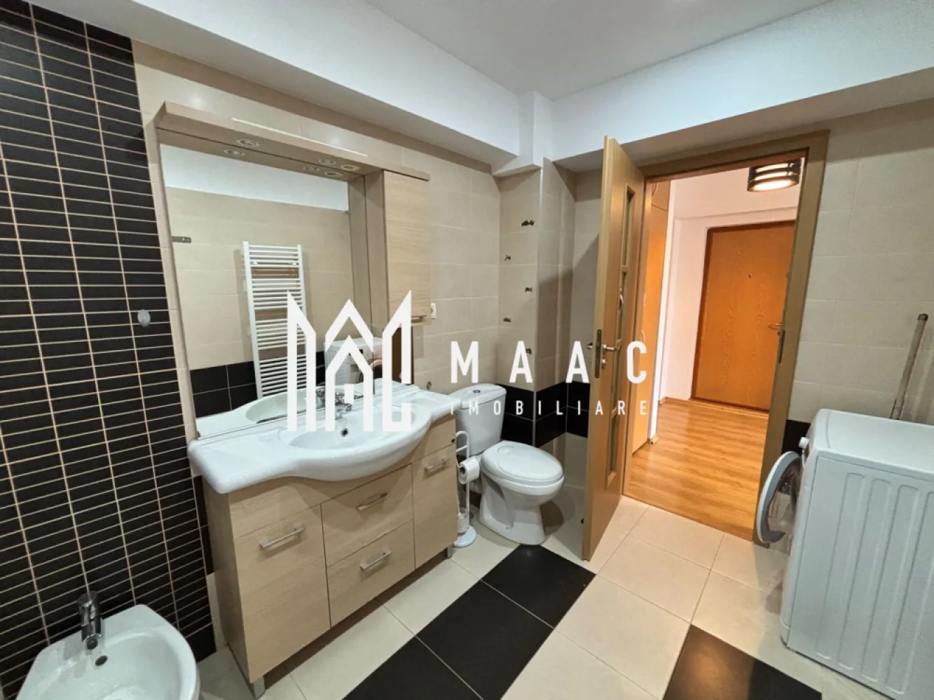Apartament 3 camere | Balcon | Parcare | 84 MPU | Parcul Belvedere