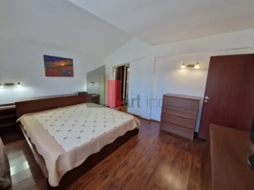 DUPLEX de vanzare 5 camere Giulesti