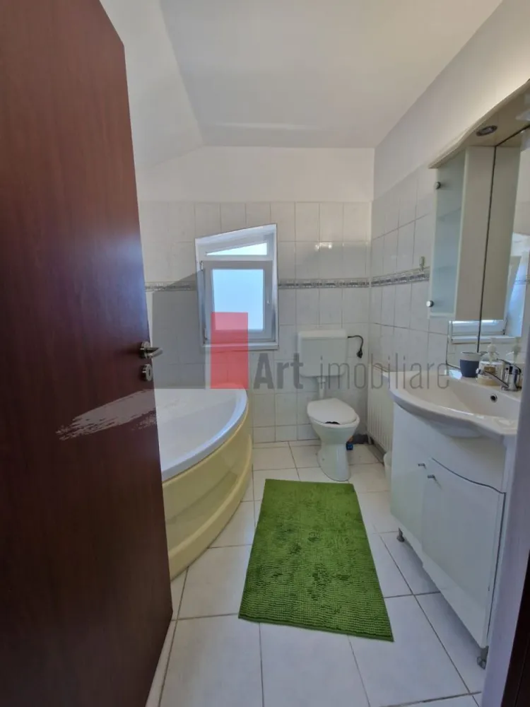 DUPLEX de vanzare 5 camere Giulesti