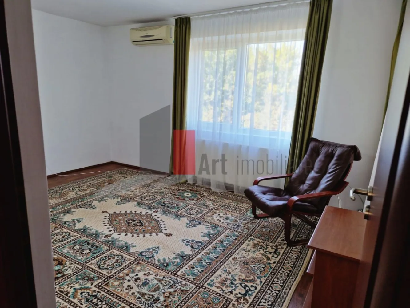 DUPLEX de vanzare 5 camere Giulesti