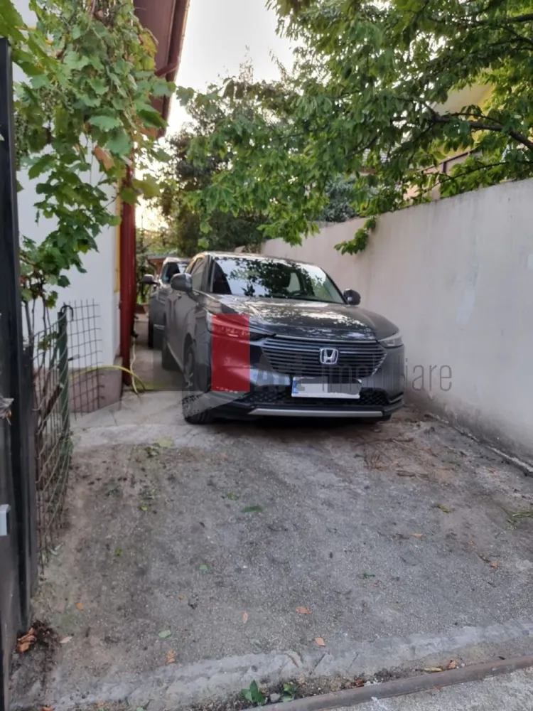 DUPLEX de vanzare 5 camere Giulesti
