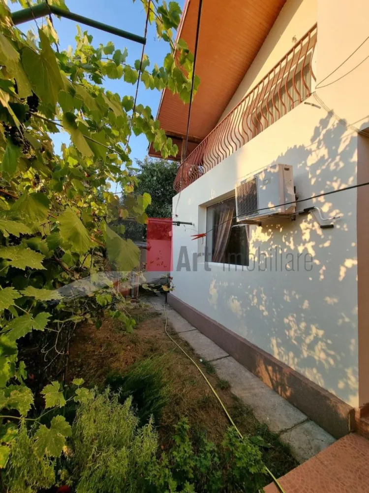 DUPLEX de vanzare 5 camere Giulesti