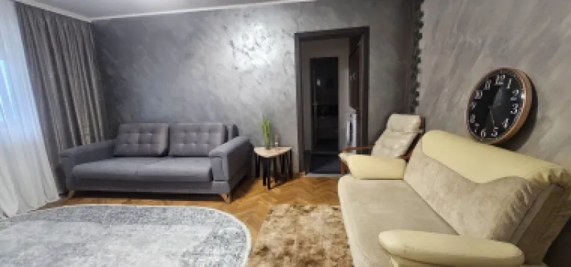 Apartament 2 camere renovat - Zona Tribunal - Papadie - Mobilat si utilat