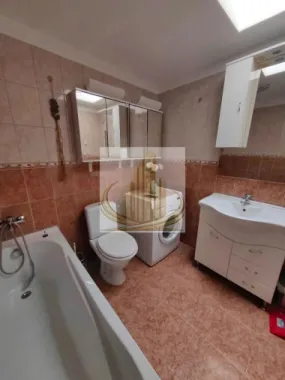 Casa cu 4 camere si 2 bai| Pet Friendly | 2 Parcări | Zona LIDL