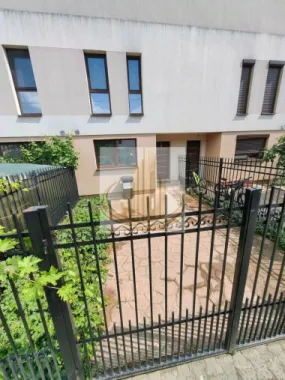Casa cu 4 camere si 2 bai| Pet Friendly | 2 Parcări | Zona LIDL