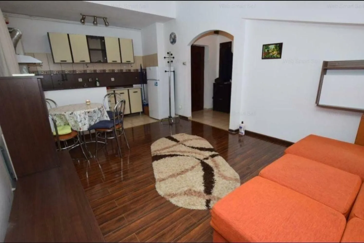 Ag BRASADAS vinde ap 2 cam etaj 4/4 Bucureştii Noi METROU. - Agenția BRASADAS vinde apartament cu 2 camere la etajul 4/4 in Bucureştii Noi langa statia de METROU, cu CENTRALĂ PROPRIE.

Sectorul 1, zona verde și linistita, toate facilităţile, localizare excelentă,

Magazine la îndemână: Lidl, Mega Image, Kaufland, Piaţa 16 Februarie.
Lângă Parcul Bazilescu, plimbări, aer curat, relaxare.

Suprafaţă utilă: 42 mp | Suprafaţă construită: 47,05 mp.

Se predă la cheie complet mobilat şi utilat
Toate actele sunt în regulă, pregătite de vânzare

In bucatarie, hotă Rohnson pentru un aer mereu proaspăt,

Centrală termica Immergas Eolo Star asigura conforttul termic garantat.
Aragaz Zanussi + frigider Indesit pregătite pentru deliciile tale culinare
Mobilier generos pentru depozitare eficientă
Senzor de gaz pentru siguranţă deplină.

Dormitor cu pat spaţios (210x170 cm) cu saltea confortabilă
Sifonier mare cu 4 uşi (2 cu oglinzi)
Comodă cu 5 sertare, perfect organizate.

Living cu canapea confortabilă + 2 fotolii extensibile
Televizor Samsung + telecomandă.
Aer condiţionat Asaka
Masă extensibilă din lemn + 4 scaune cu perne
Mobilier elegant şi spaţios pentru un plus de organizare

Baie cu cadă perfectă pentru relaxare
Mobilier inteligent pentru depozitare eficientă.
Maşină de spălat Indesit â€“ fără griji pentru rufe

In hol, cuier, pantofar, oglindă, totul organizat perfect
Interfon pentru siguranţă şi confort
De ce să alegi acest apartament?

Mutare imediată fără stres, fără mobilă şi electrocasnice
Mobilat şi utilat complet â€“ economiseşti timp şi bani

Centrală proprie (facturi foarte mici, în jur de 50-70 lei curent şi, în lunile de iarnă, 100-200 lei gaz).

Pentru mai multe oferte accesați www.brasadas.com.