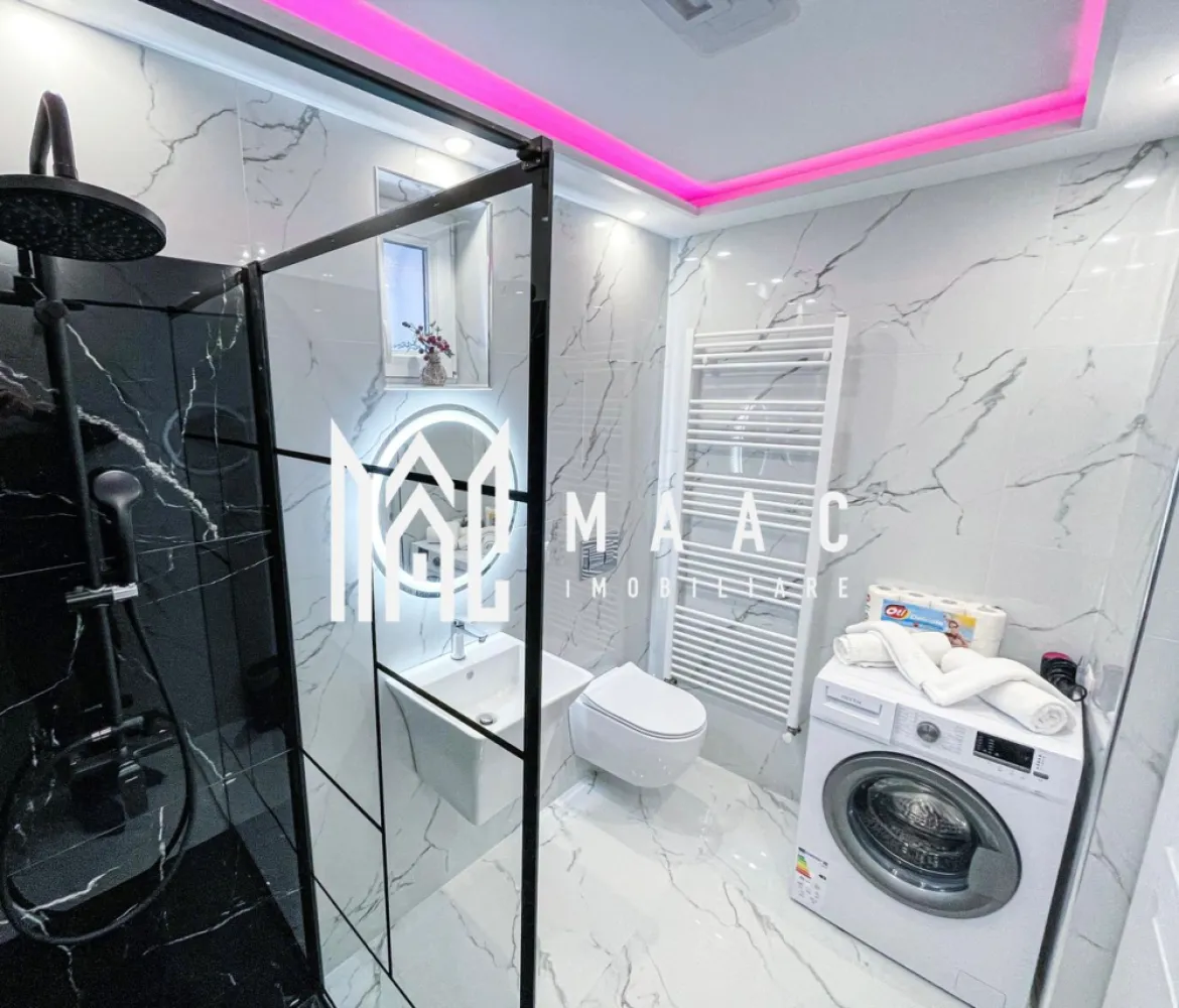Apartament 1 camera | Etaj 1 | Renovat | Modern | Central - MAAC Imobiliare vă oferă spre închiriere un apartament cu o camera, complet mobilat și utilat, situat în zona Ultracentrala (la 2 minute de inima orasului - Piata Mare).

Acest apartament decomandat este gândit pentru a oferi confort și funcționalitate într-un spațiu compact, dar foarte bine structurat.

Bucătăria este complet echipată cu plită, cuptor, frigider și zona de dining.

Baia este modernă, dotată cu cabină de duș, iar pentru confortul dumneavoastră, apartamentul mai include o mașină de spălat rufe.

Mențiuni: Nu se acceptă animale de companie.
Nu se accepta fumatul in interior.
Disponibil imediat.
Se percepe o garantie din cuantumul unei chirii luni.
Termen de închiriere minim 1 an de zile.

Pentru mai multe detalii sau pentru a programa o vizionare, va rugam specificati telefonic: CP3045083
