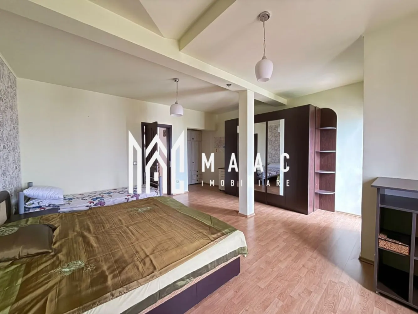 Apartament 4 camere | 130mp | 2 Bai | 2 Balcoane | V. Aaron