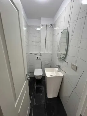 Ag BRASADAS închiriază apt 2 cam 2024 Casa Poporului.
