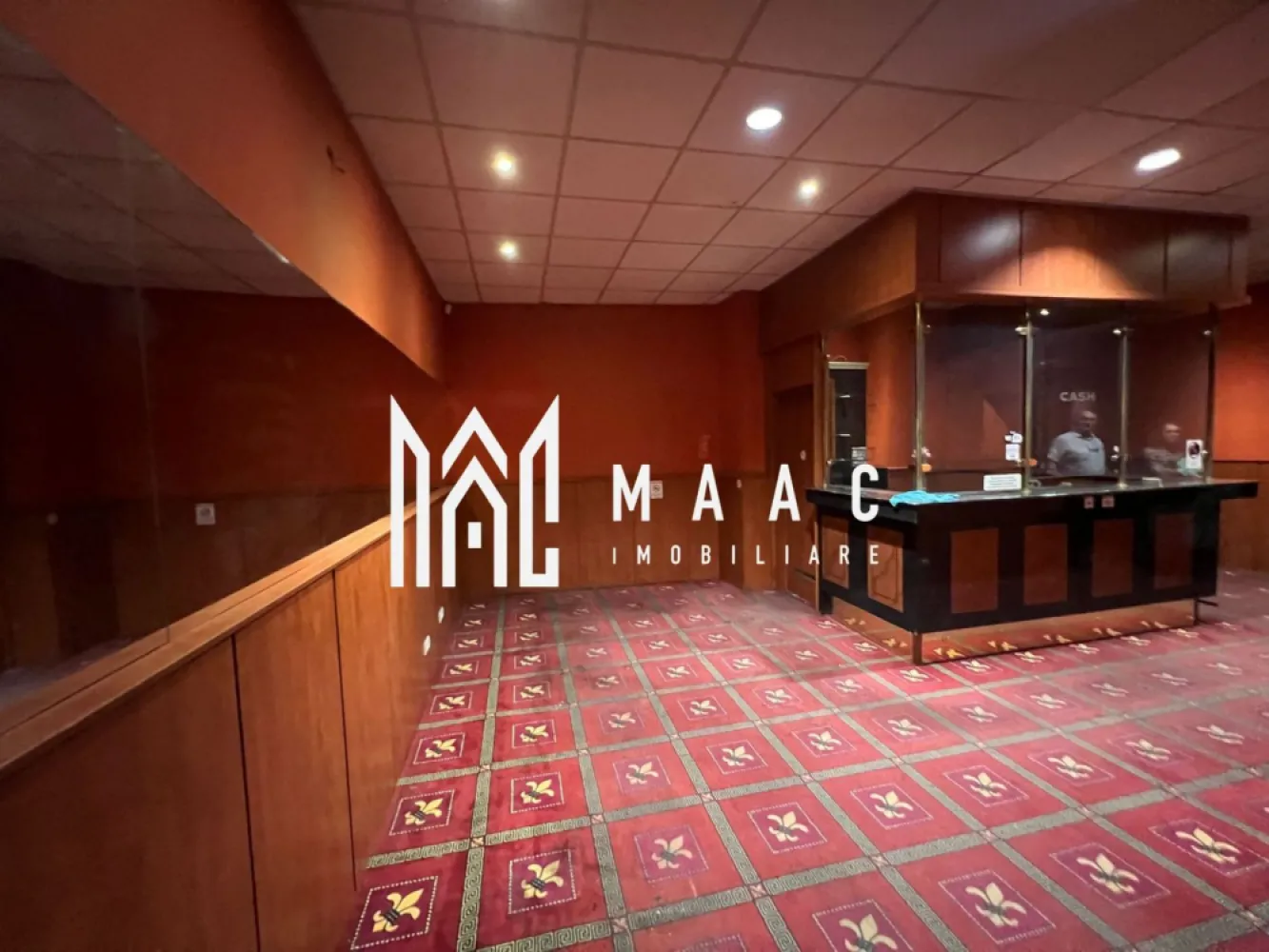 Spatiu comercial | Piata Mare | 95 MPU | Ultracentral - MAAC Imobiliare va prezinta un spatiu comercial ULTRACENTRAL.

Localizare:

Situat in centrul orasului, ofera vizibilitate ridicată și accesibilitate ușoară.
Zonă în plină dezvoltare, atractivă pentru clienți locali și turiști.

Suprafață:

Spațiu comercial cu o suprafață utilă de 95.4 mp utili.

Potențial versatil:

Ideal pentru diverse tipuri de afaceri și activități comerciale.

Oportunitate de investiție:

Spațiu comercial cu potențial de creștere într-o zonă în dezvoltare.
Atrage atenția investitorilor și antreprenorilor datorită facilităților și localizării sale strategice.

Pentru mai multe informatii, va rog sa ne contactati si sa specificati ID: CP2662245