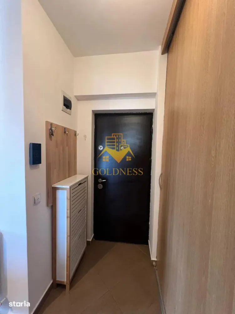 O camera, Borhanci,Parcare subterana, Romul ladea, Profi, AC. - GOLDNESS Imobiliare vă propune spre închiriere un apartament cu o camera complet mobilata și utilata, la etajul 5 într-un imobil de 6 etaje, în Cartierul Borhanci .
Parcare subterana inclusa!
Se află în apropierea stațiilor de transport în comun, magazine, restaurante, spații verzi, farmacii, etc. 

Apartamentul este compartimentat astfel:
 - living cu canapea extensibilă, loc de servit masa, iesire pe balcon, birou
 - bucatarie complet utilată și mobilată,
 - baie cu cada, calorifer port prosop și dulap pentru depozitare.
 -balcon 6 mp.

Imobilul este dotat cu toate cele necesare- centrală proprie, frigider, aragaz, hotă, mașină de spălat haine, etc. 

Dacă sunteți interesați de acest apartament și doriți să îl vizionați, dar și pentru alte oferte nu ezitați să ne contactați telefonic sau prin e-mail. Vă stăm la dispoziție!
Pentru intermediere se percepe un comision de 50% din prețul chiriei!