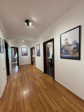 Apartament de lux cu panorama superba la Dunare