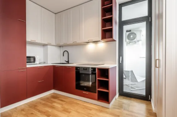 XCity Towers: 3 camere modern, etaj 2, living generos