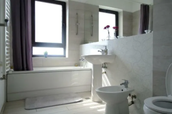 Apartament 4 camere de Lux