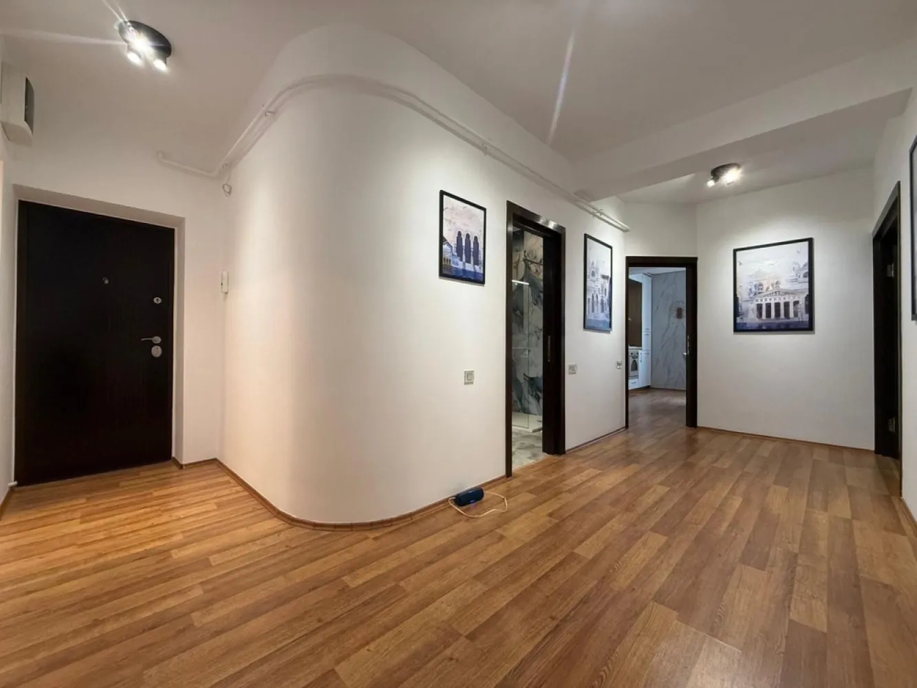 Apartament de lux cu panorama superba la Dunare