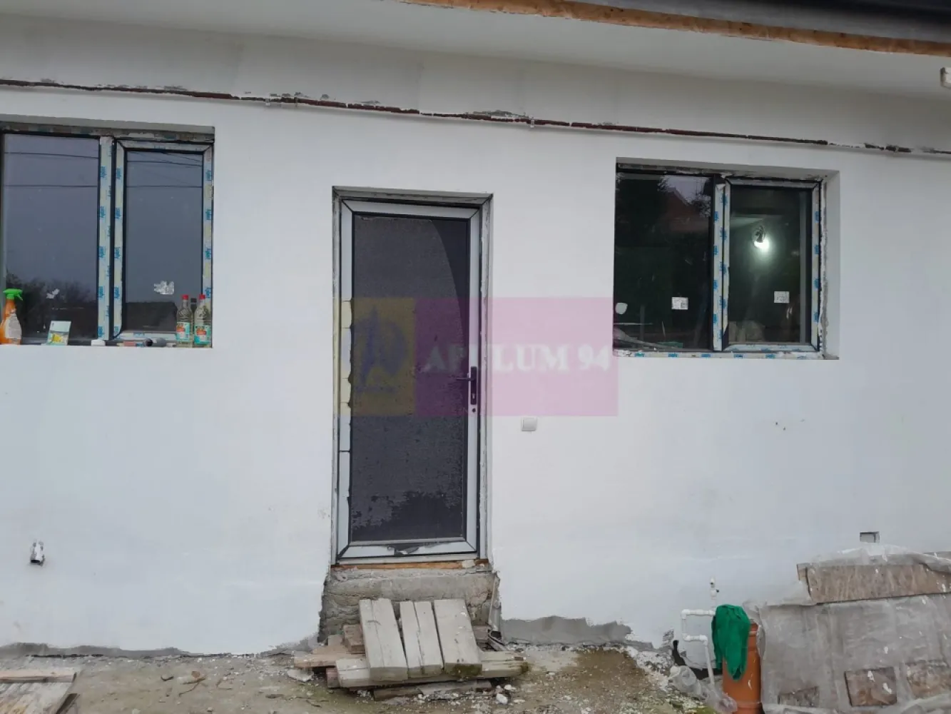 Casa 2 cam la 135k eur de vz. in Giulesti (sau schimb cu ap.3 cam)