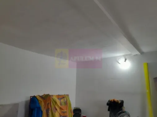 Casa 2 cam la 135k eur de vz. in Giulesti (sau schimb cu ap.3 cam)