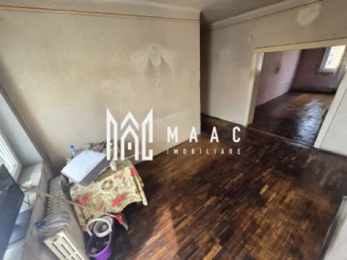 Apartament la casa 4 camere 300 teren zona Centrala