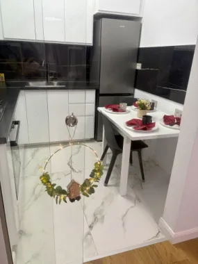 BRASADAS închiriază apt 2 cam 60mp 2024 Et 2/5 ULTRACENTRAL.