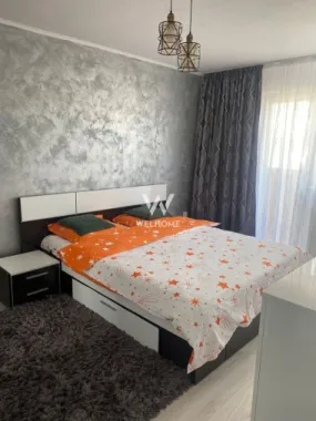 Vand apartamant 3 camere Șelimbăr.