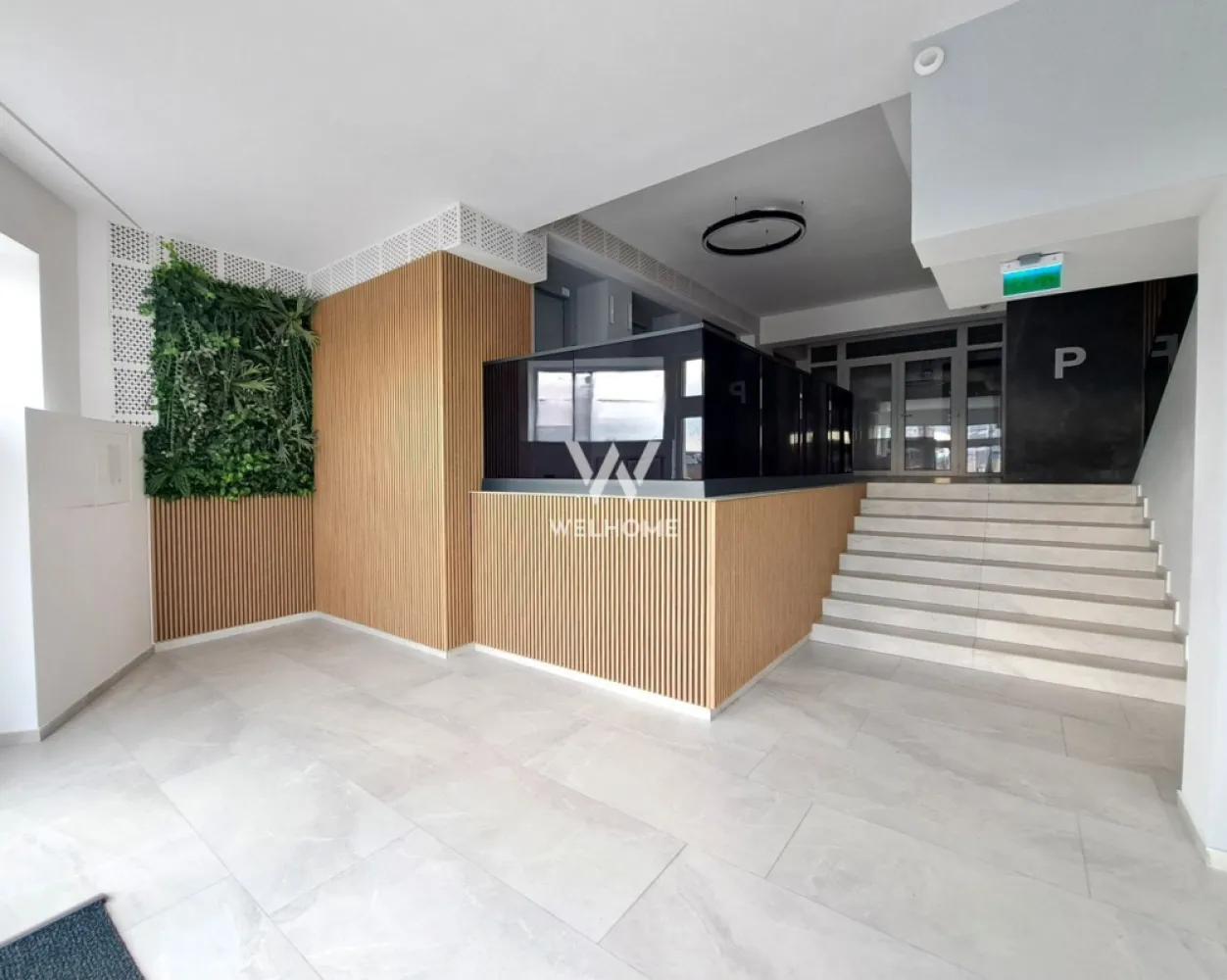 Direct dezvoltator cu in avans de minim 17.200 euro in Selimbar - Comision 0 de la cumparator !!!

 2 camere | Terasă mare | Vedere munți | Etaj intermediar | Sibiu

📐 66,83 mp total (terasă 12,27 mp inclusă)
🛏 2 camere decomandate
🌇 Terasă generoasă cu vedere spre munți (orientare SE)
🏢 Etaj intermediar
💶 Avans minim: 17.740€
🏗 Se predă LA SEMIFINISAT:
Ușă intrare Porta Doors
Încălzire în pardoseală + centrală în condensare
Tâmplărie PVC Salamander (3 foi sticlă)
Instalații electrice Legrand
Pregătire AC
Videointerfon smart Akuvox
Terasă finisată cu balustradă sticlă
🏠 Opțional: predare LA CHEIE:
Uși interior Porta Doors
Baie complet utilată
Parchet la alegere (SPC / LVT / laminat)

🚗 Locuri de parcare disponibile + boxă
🛠 Compartimentare flexibilă (se poate modifica)
📅 Predare: toamna 2027

💰 82.827€ + TVA – semifinisat
💰 91.591€ + TVA – la cheie
(prețul diferă în funcție de avans)

📞 Cosmin – 0743292794

⚡ Apartament ideal pentru locuit sau investiție, într-un proiect modern cu vedere spectaculoasă!