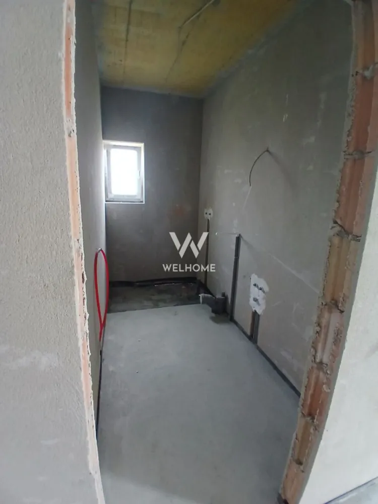 Penthouse pe malul lacului, cu terasă panoramică 90 mp