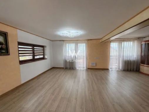 Casa 5 camere cu teren GENEROS si CARPORT - Cartierul Arhitectilor