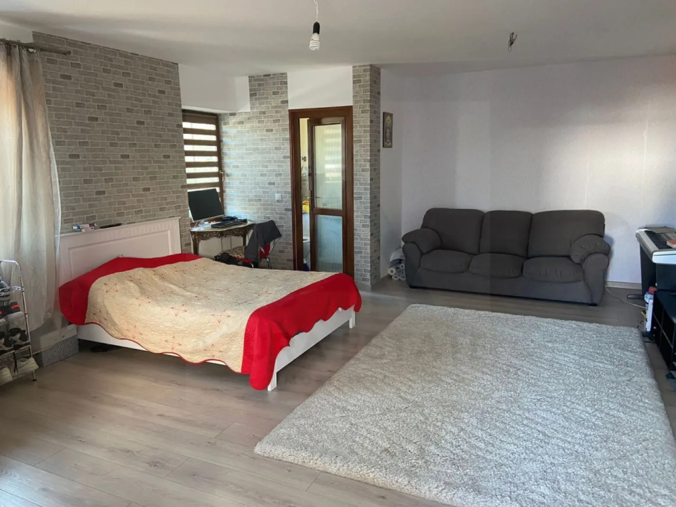 Casa la cheie 5 camere 250 mp curte libera 4 bai P+1+M Arhitectilor