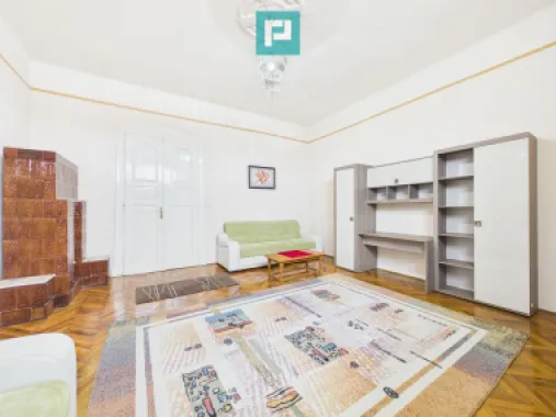 Apartament generos cu 3 camere – Zona Centrală