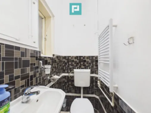 Apartament generos cu 3 camere – Zona Centrală