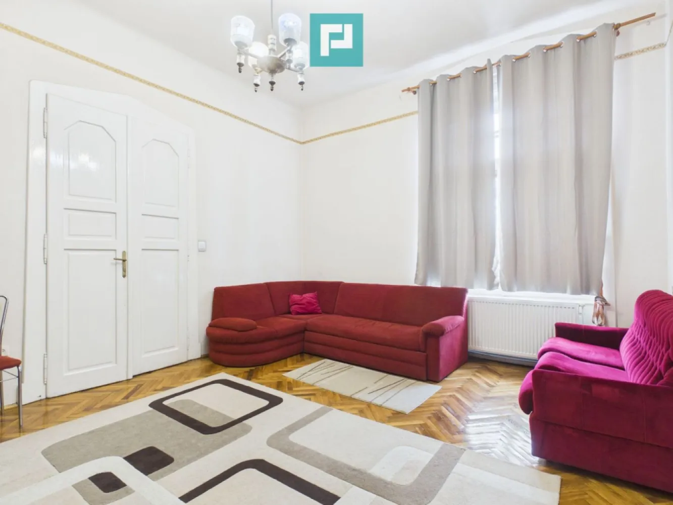 Apartament generos cu 3 camere – Zona Centrală
